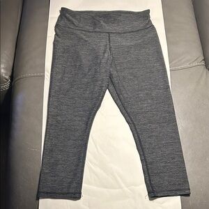 Spalding Women’s Gray Leggings size L
